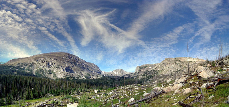 Interesting clouds and Copeland Mountain in RMNP.
