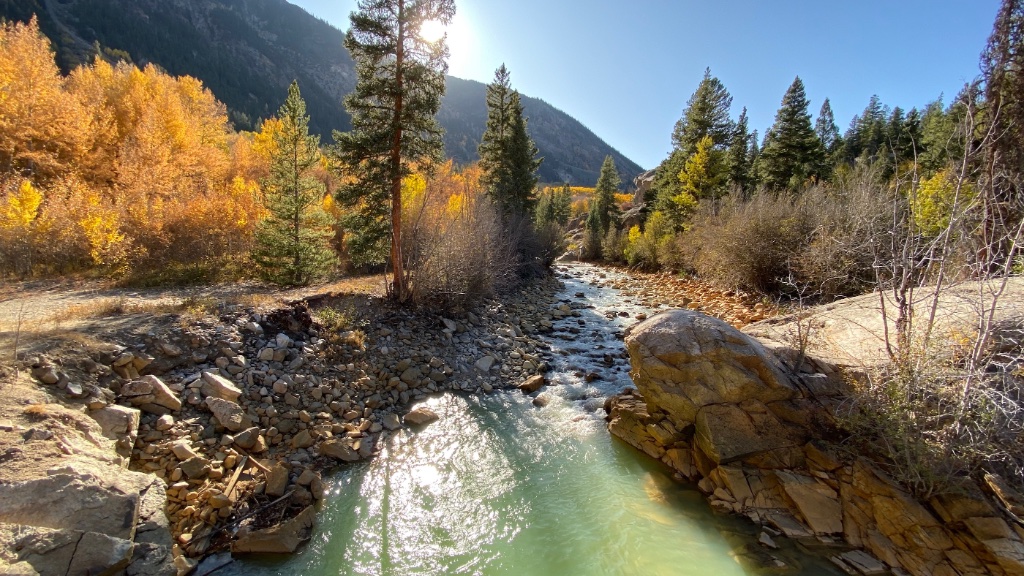 willis_gulch_trailhead.jpg