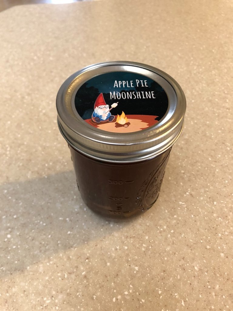 Apple Pie Moonshine.JPG