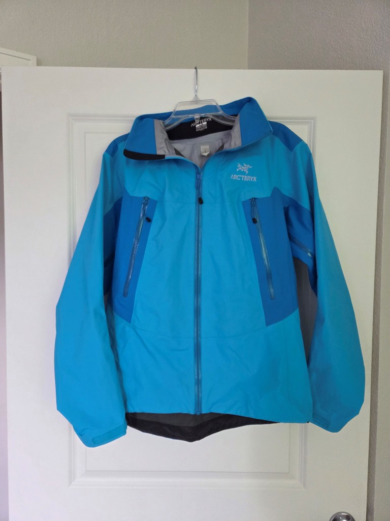 arcteryx front.jpg