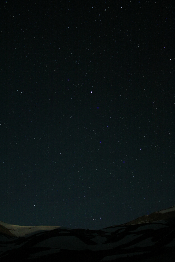 big dipper and new-moonlight over the sherman/sheridan saddle. See the mine mill in the middle?